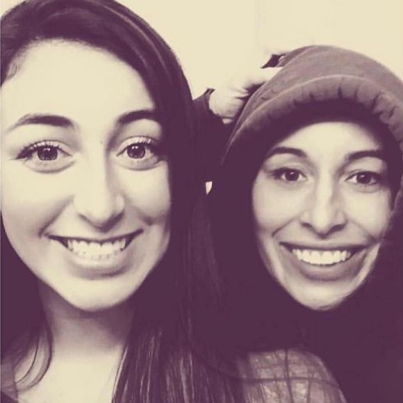 Meet your Posher, Jessica - Picture 1 of 1